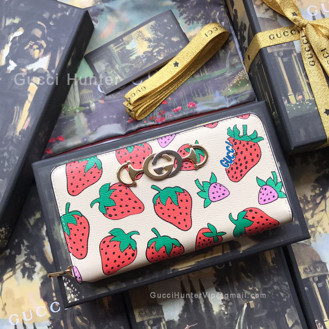 Gucci Zumi Strawberry Print Leather Zip Around Wallet  570661